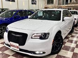 کرایسلەر 300